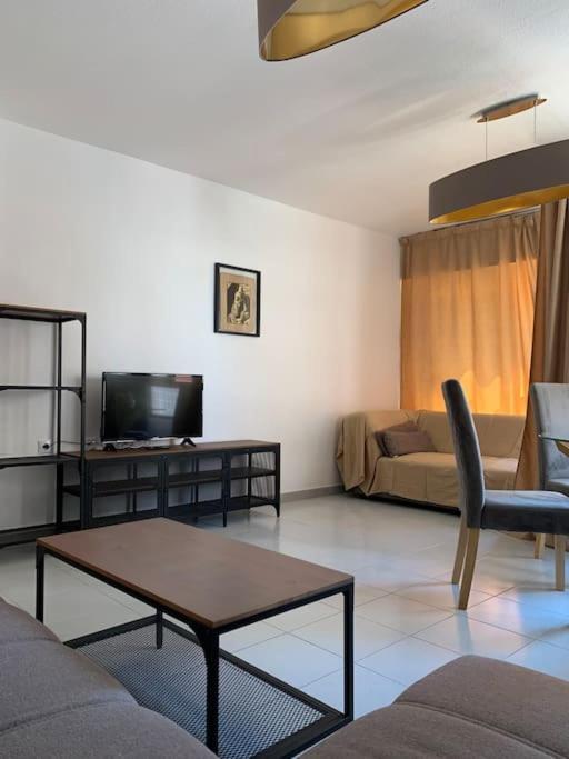 Schoene Wohnung In Zentrum Von Торевьиа Экстерьер фото