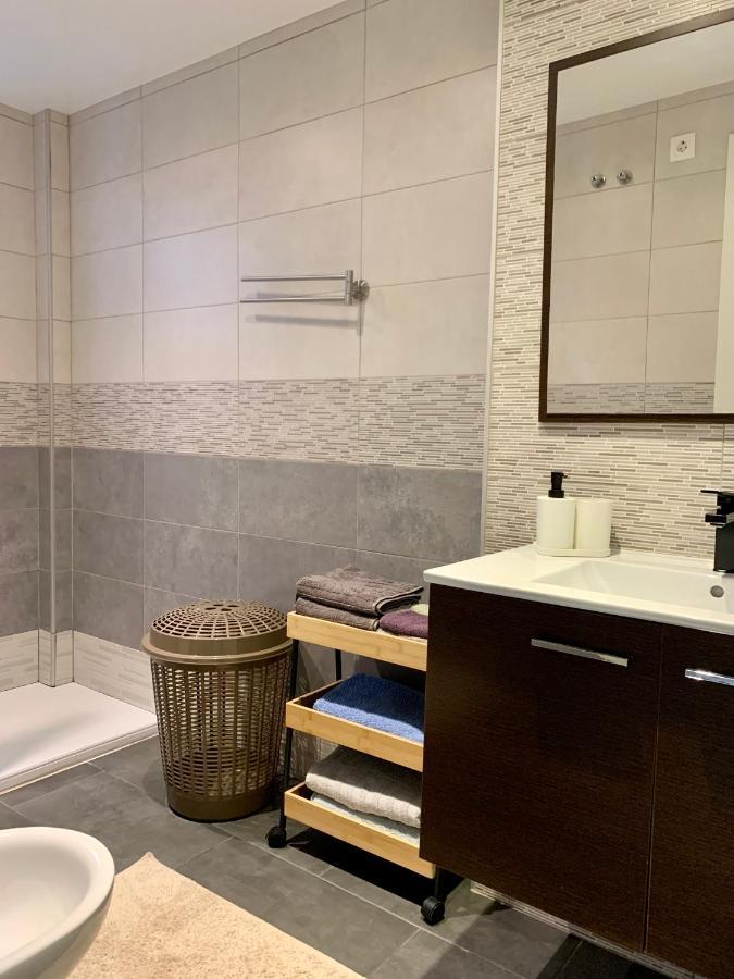 Schoene Wohnung In Zentrum Von Торевьиа Экстерьер фото